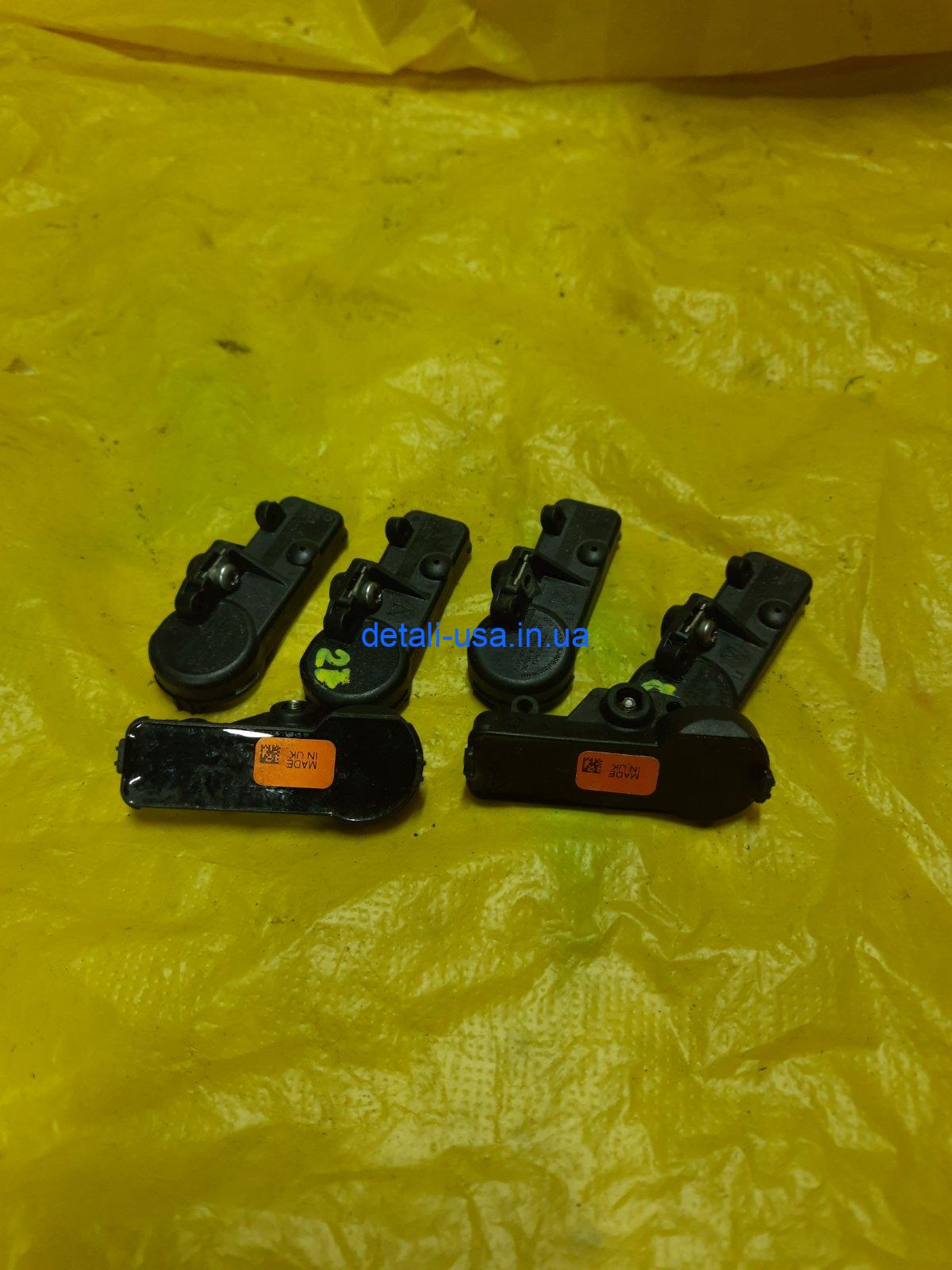 0-04-05-1ec529183c9604b0bbaa6146c54cfab25a96eec51e3f0b158295361c2123d03e_4352b572998bbc8 Датчик давления воздуха в шинах, 56029479AB