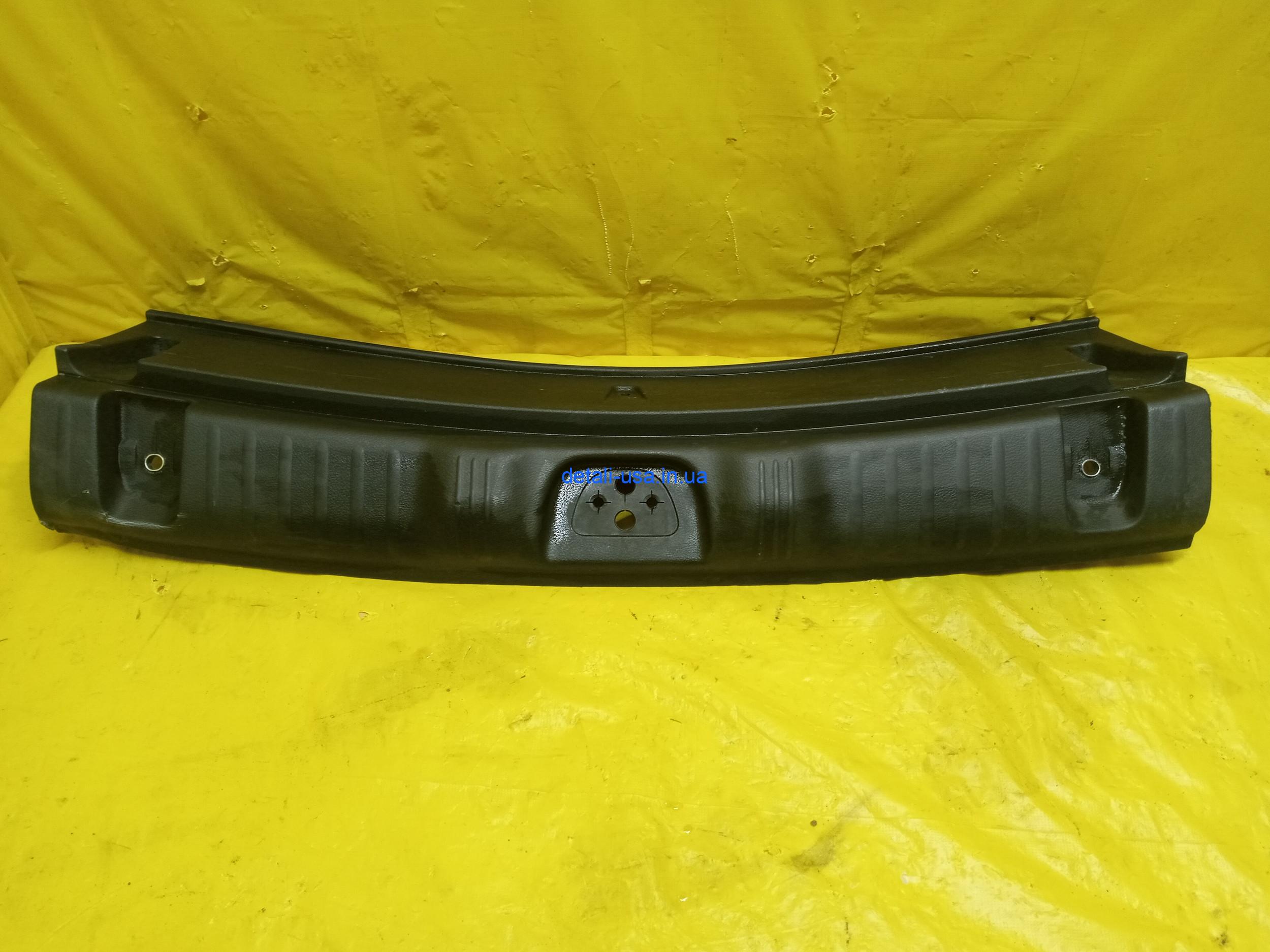 Накладка проема багажника на Jeep Compass — Джип Компасс 5SZ82DX9AB