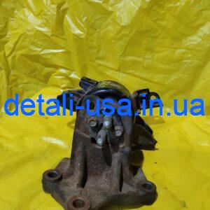 Подушка левая передняя левая 21832-1R000