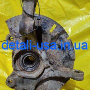 Кулак поворотний правий accent /14--/ 517161R503