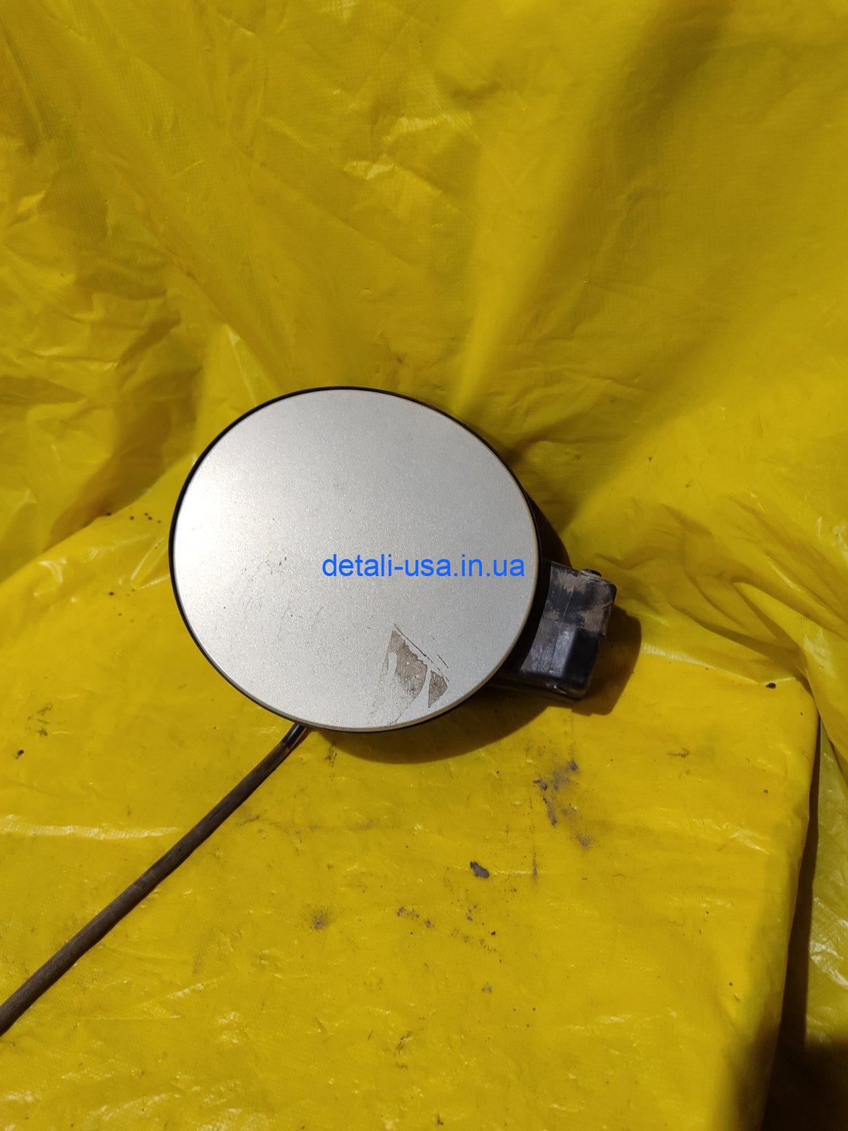 Лючок бензобака VAG POLO 6RU809857 Лючок бензобака VAG POLO 6RU809857