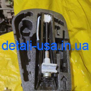 Домкрат ящик VAG POLO 6r0011031b