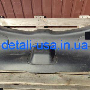 Пластик крышка багажника Jeep Cherokee 1WN75TRMAA
