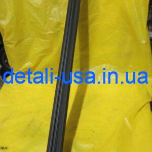 Ущільнювач задні двері VOLKSWAGEN POLO 6RU839479