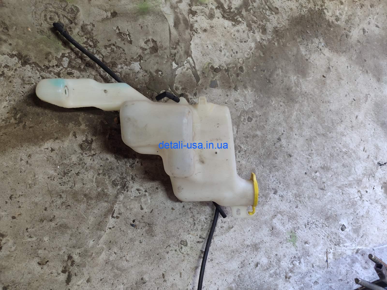 Бачок омивачa Jeep Patriot 05303789AF Бачок омивачa Jeep Patriot 05303789AF