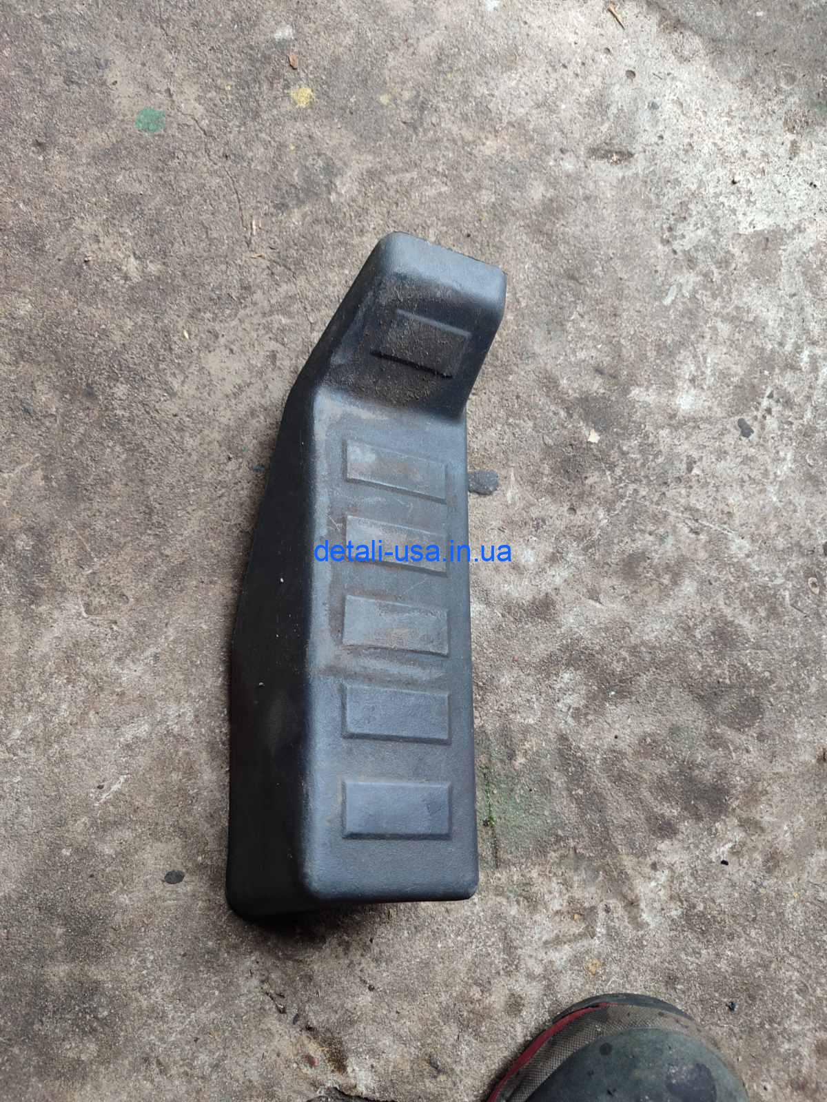 Площадка отдыха ноги Jeep Compass L0204855AB Площадка отдыха ноги Jeep Compass L0204855AB