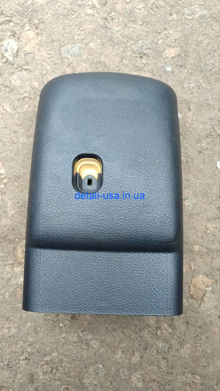 Кожух рулевой колонки нижний VOLKSWAGEN POLO 6R0858559B Кожух рулевой колонки нижний VOLKSWAGEN POLO 6R0858559B