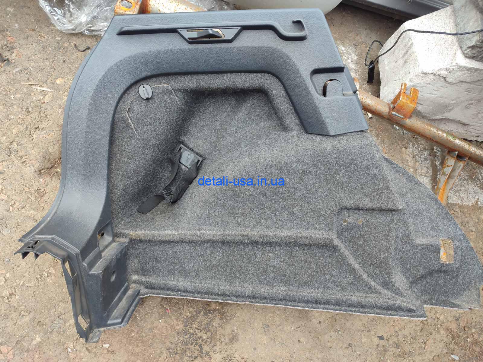 Обшивка багажника левая VOLKSWAGEN POLO 6r686742f Обшивка багажника левая VOLKSWAGEN POLO 6r686742f