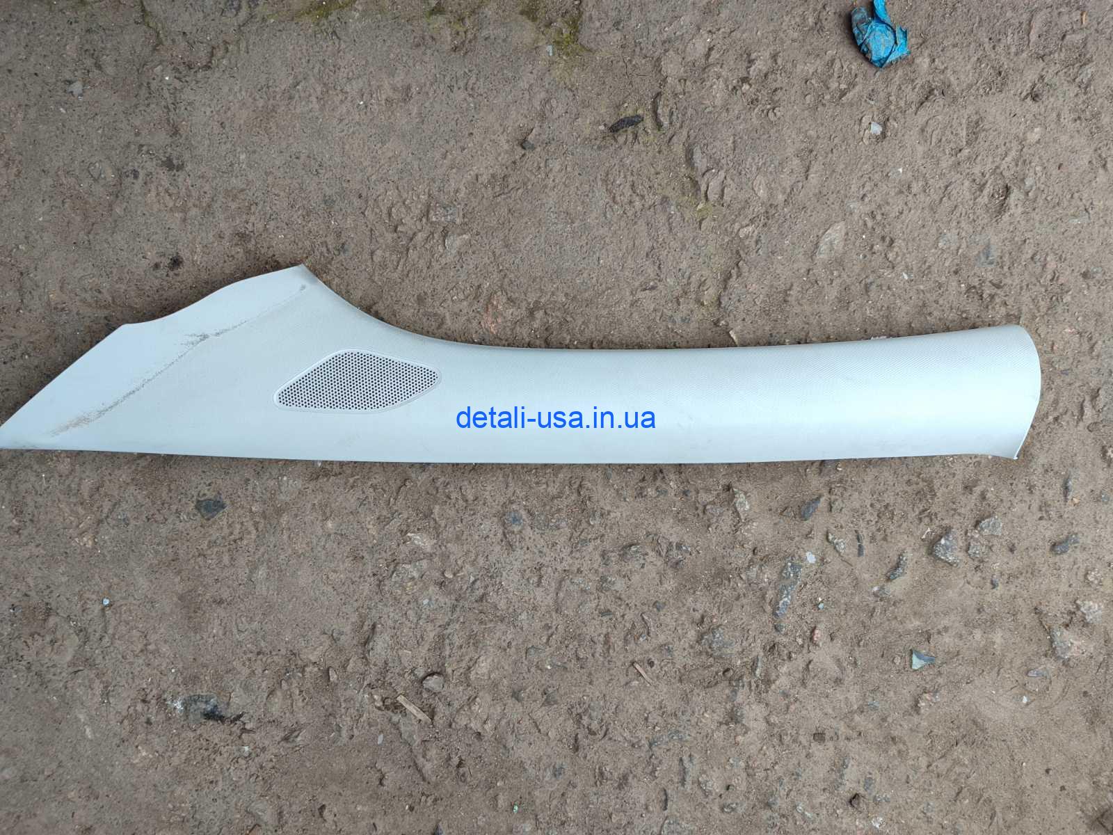 Обшивка стойки левая VOLKSWAGEN POLO 6r6867233 Обшивка стойки левая VOLKSWAGEN POLO 6r6867233