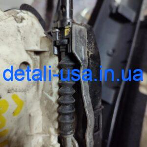 Трос (тяга) открывания замка двери передней VOLKSWAGEN POLO 5n0837017e