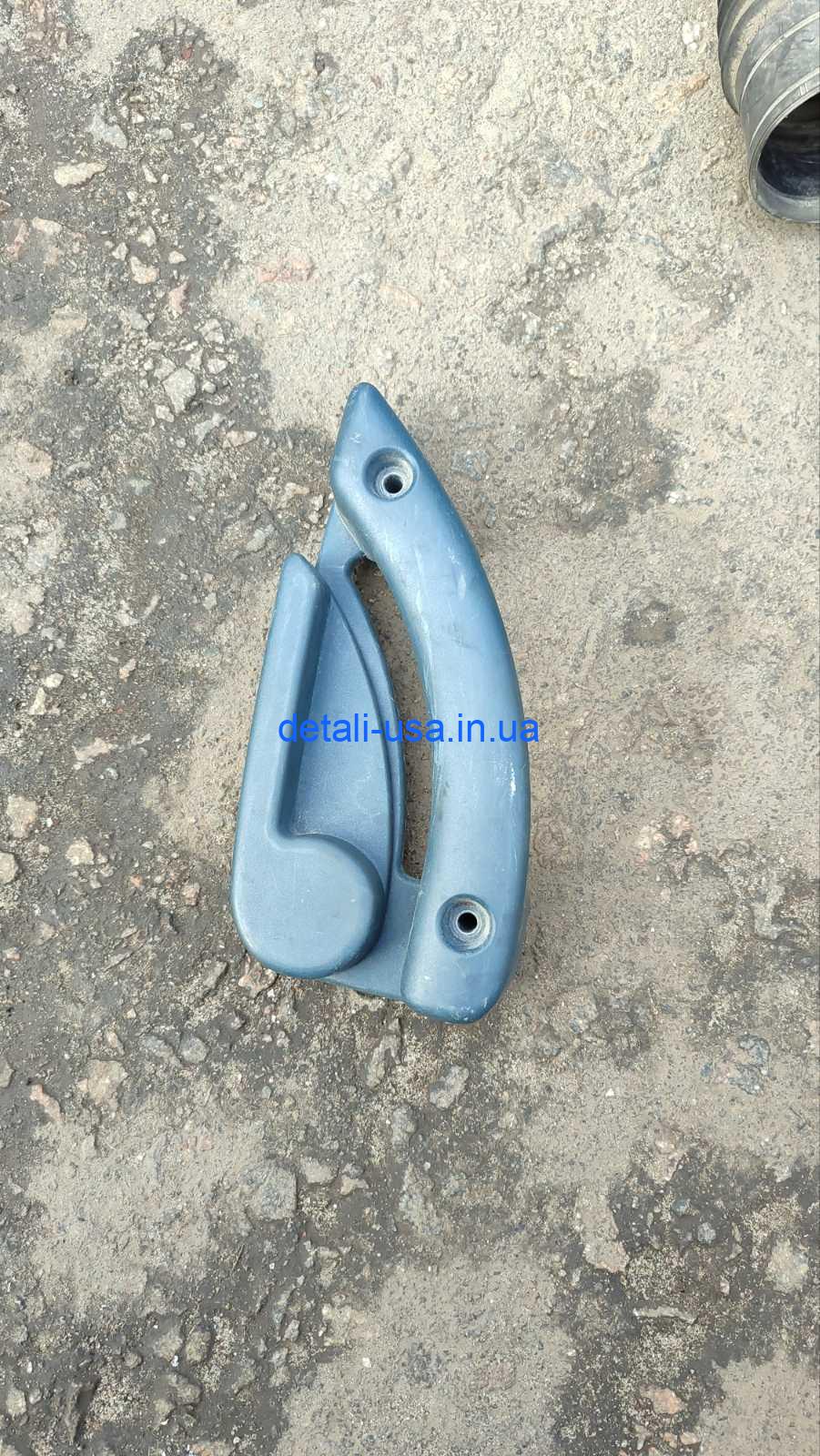 Ручка двери внутреняя задняя левая Fiat Doblo 735274578 Ручка двери внутреняя задняя левая Fiat Doblo 735274578