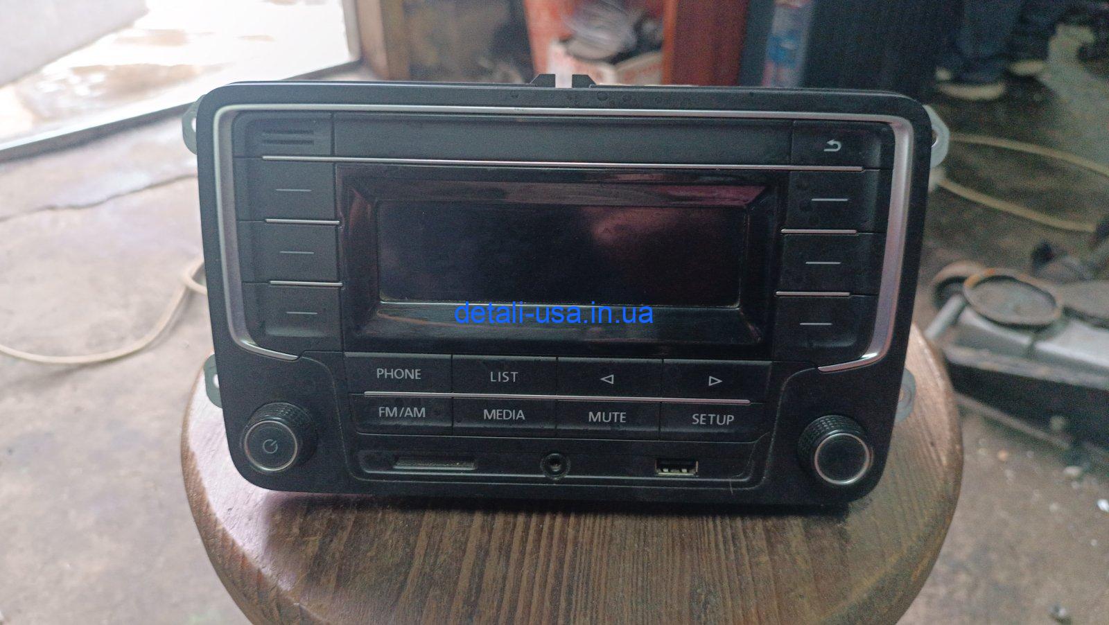 Магнитола штатная VOLKSWAGEN POLO 5cu035181 Магнитола штатная VOLKSWAGEN POLO 5cu035181