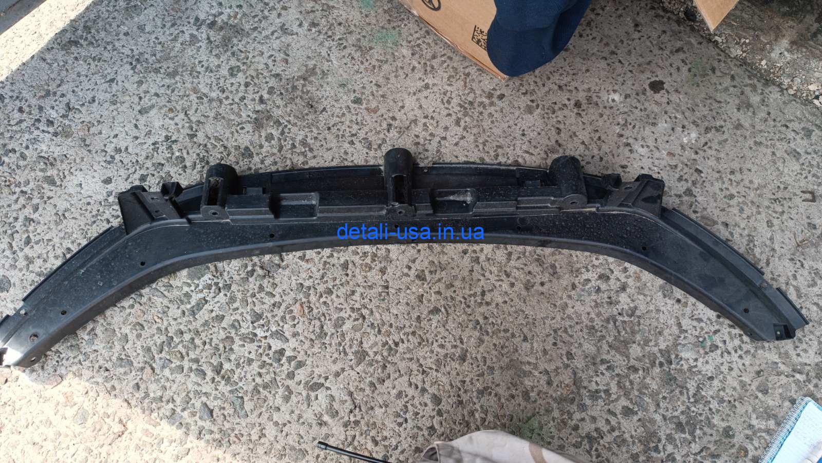Дефлектор перед бампера FORD D2BB8B407AB Дефлектор перед бампера FORD D2BB8B407AB